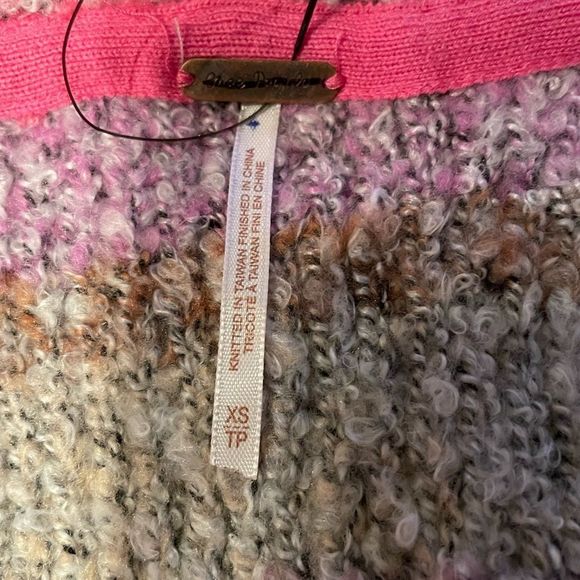Free People Soulmate Cardi / Passion
Flower Combo NWOT 
Size XS,S - Picture 11 of 12